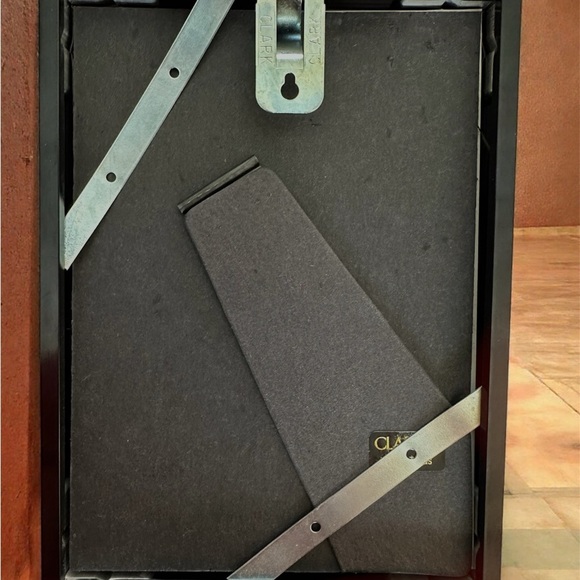 VTG Framed Sleeping Kitten in Glass Signed By Artist Campbell with Black Frame - Picture 3 of 4